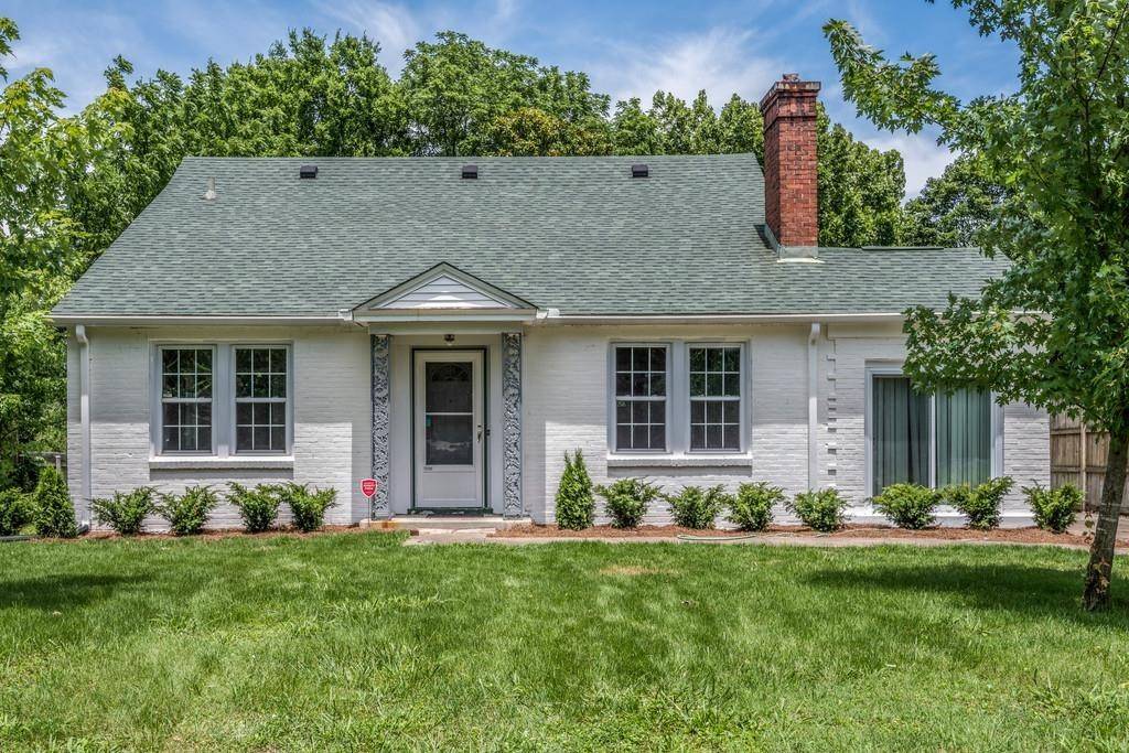 918 Sutton Hill Rd, Nashville, TN 37204