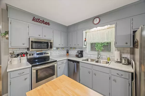 Sparta, TN 38583,43 Quarry St