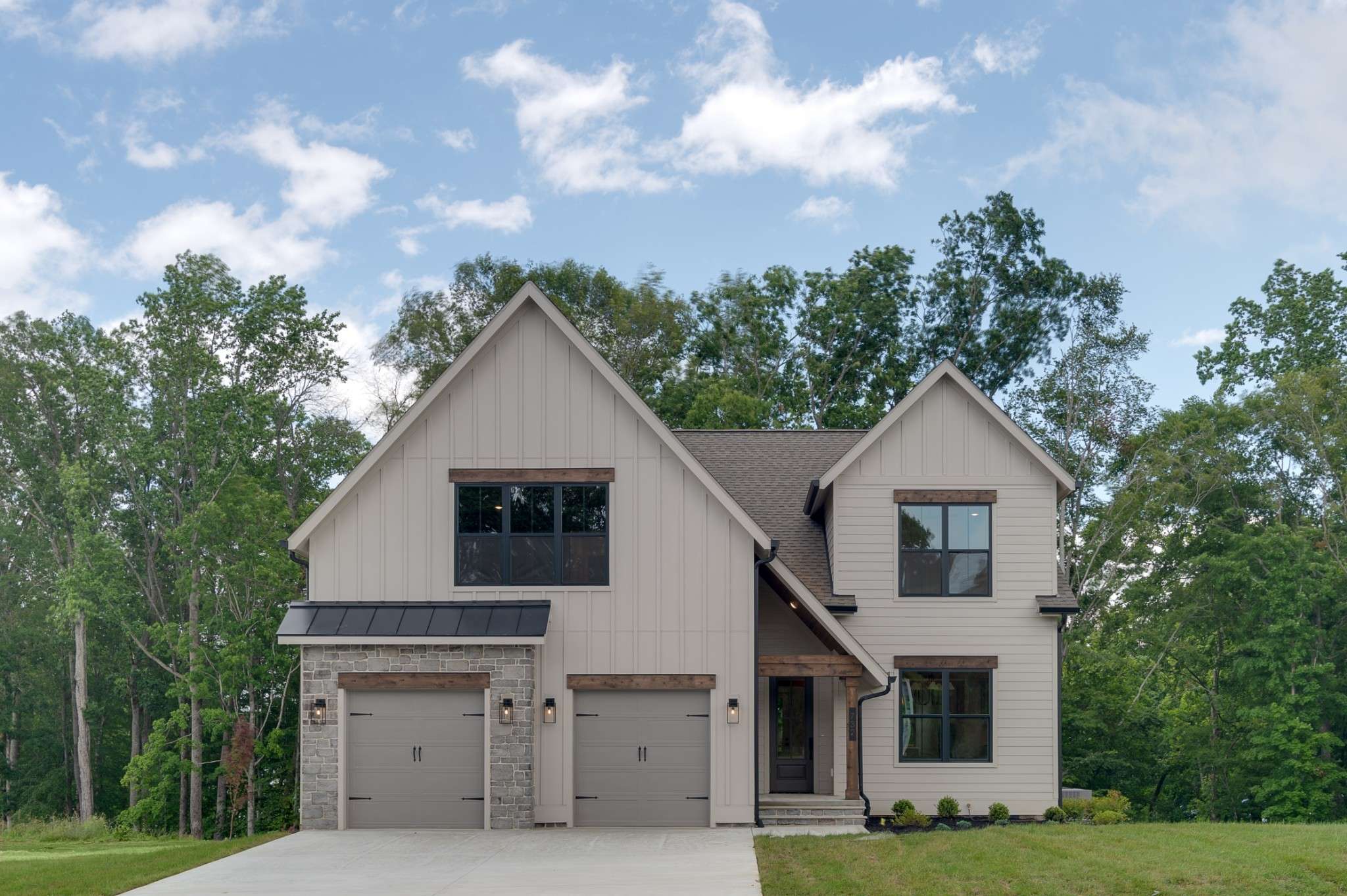 732 Fanning Bend Dr, Winchester, TN 37398