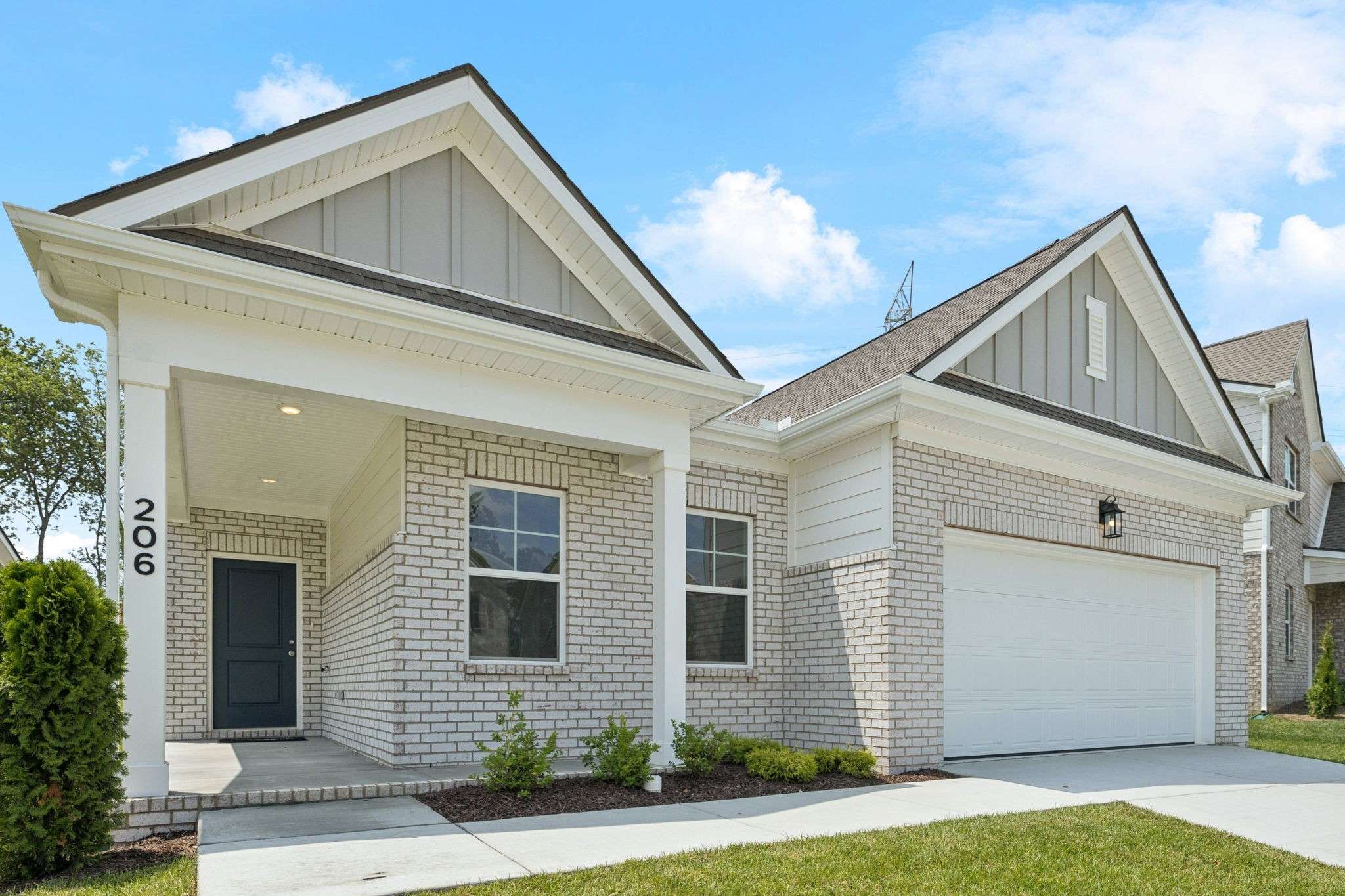 Lebanon, TN 37087,206 Limestone Way