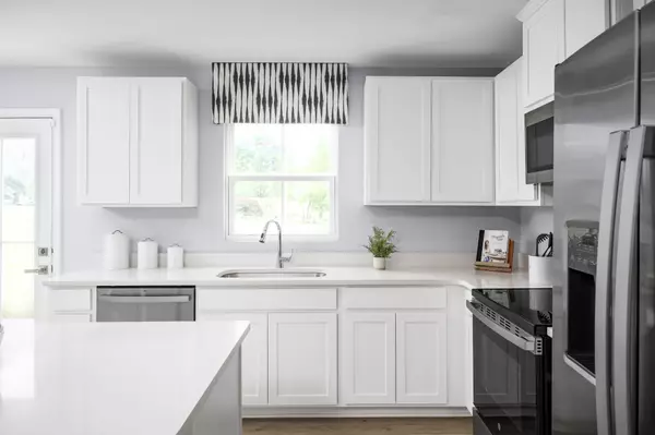 Gallatin, TN 37066,263 Laurel Street