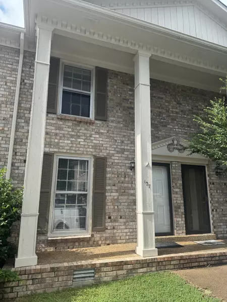 107 Northcrest Ct, Nashville, TN 37211