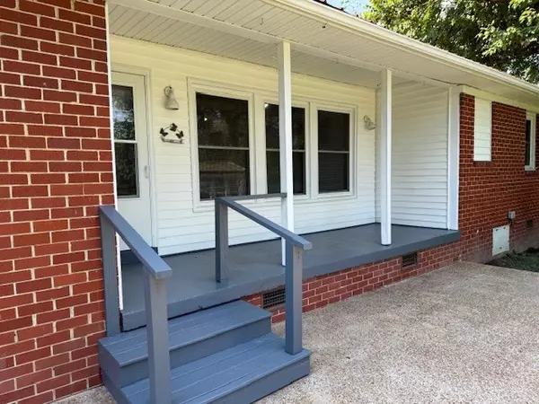 Tullahoma, TN 37388,1217 Melrose St