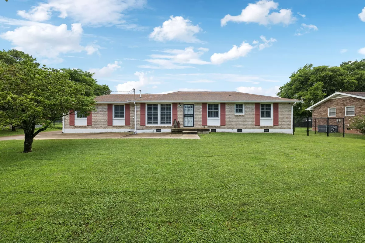 Hendersonville, TN 37075,173 Chippendale Dr