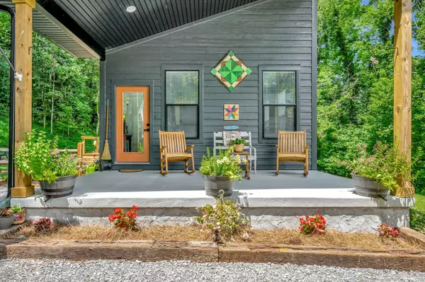 Woodbury, TN 37190,726 Morgan Ave