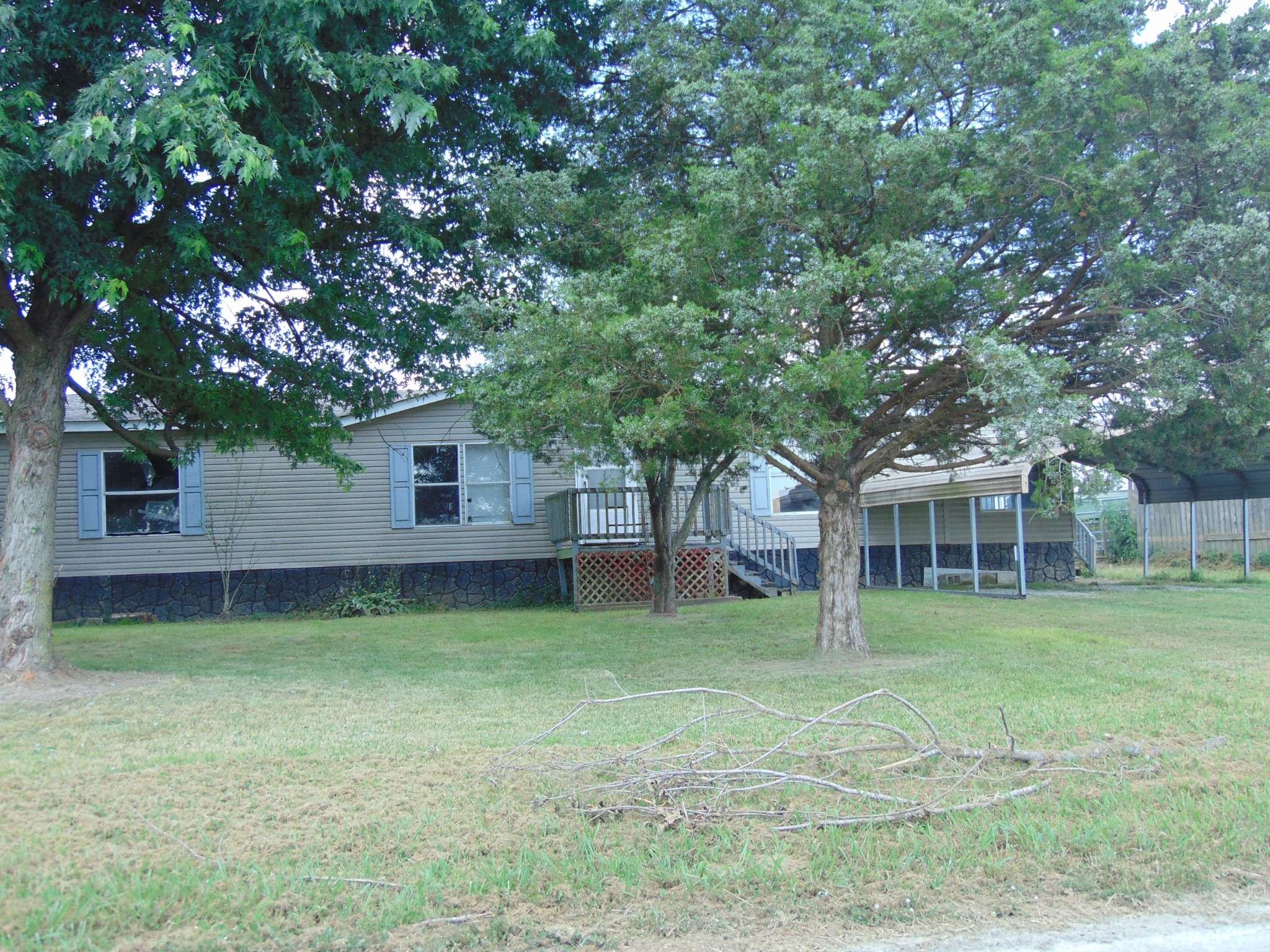 Ethridge, TN 38456,42 Oaks Rd