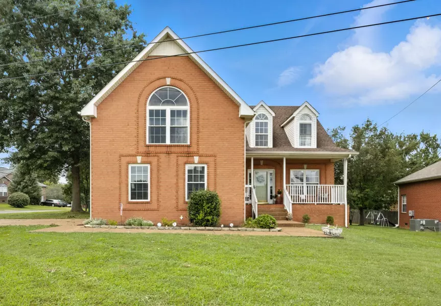 1000 Apache Trl, White House, TN 37188