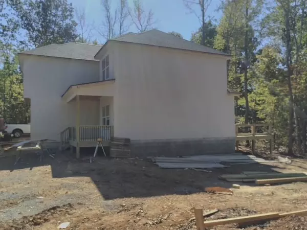 Cumberland City, TN 37050,822 Conger St