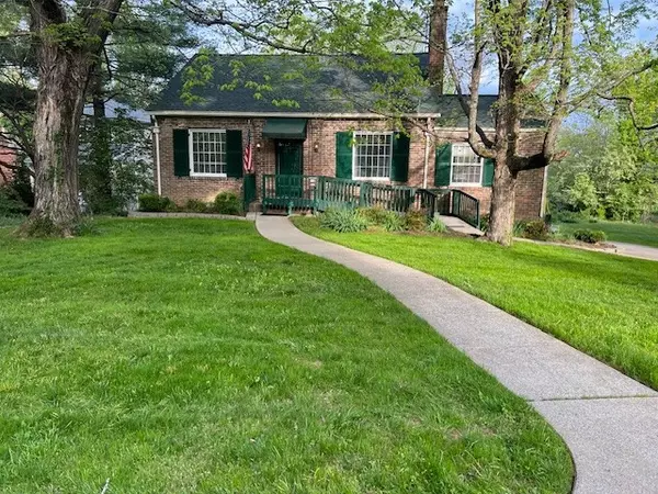 115 Maplemere Dr, Clarksville, TN 37040