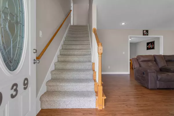 Hopkinsville, KY 42240,939 Wing Tip Cir