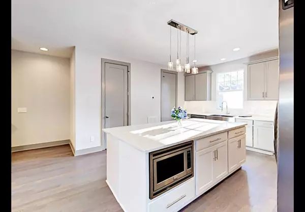 Nashville, TN 37204,2118 Elliott Ave #6
