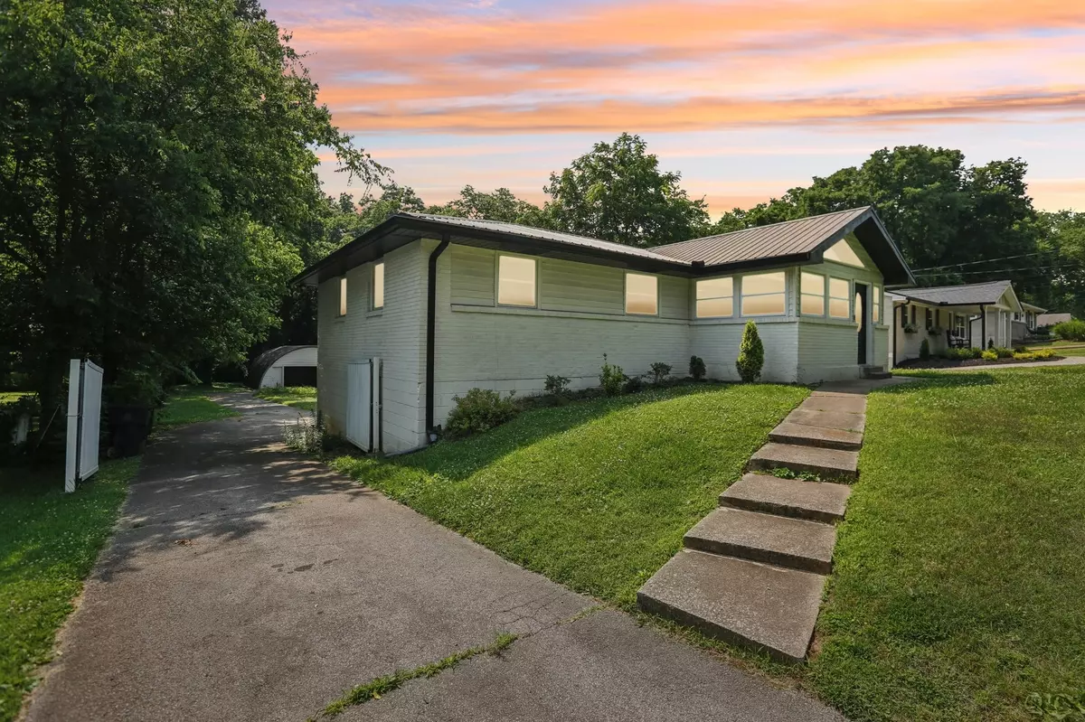 Nashville, TN 37216,4108 Edwards Ave