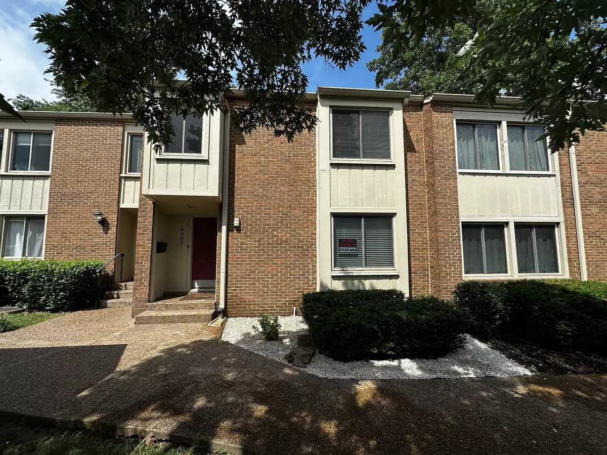 Nashville, TN 37205,6905 Highland Park Dr