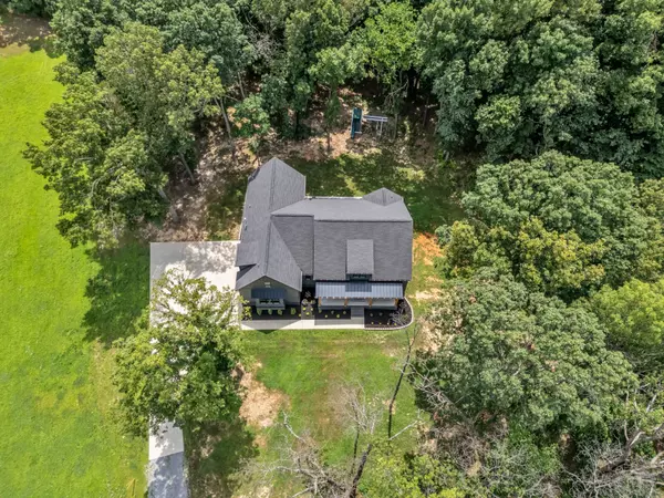 Cross Plains, TN 37049,8921 Cedar Grove Rd
