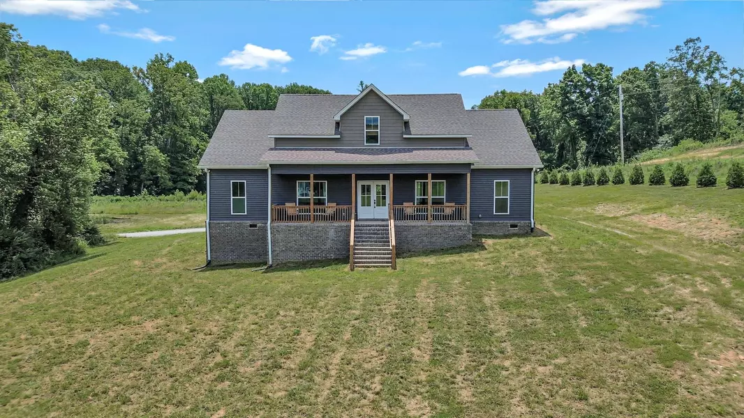 1268 S Tidwell Rd, Bon Aqua, TN 37025