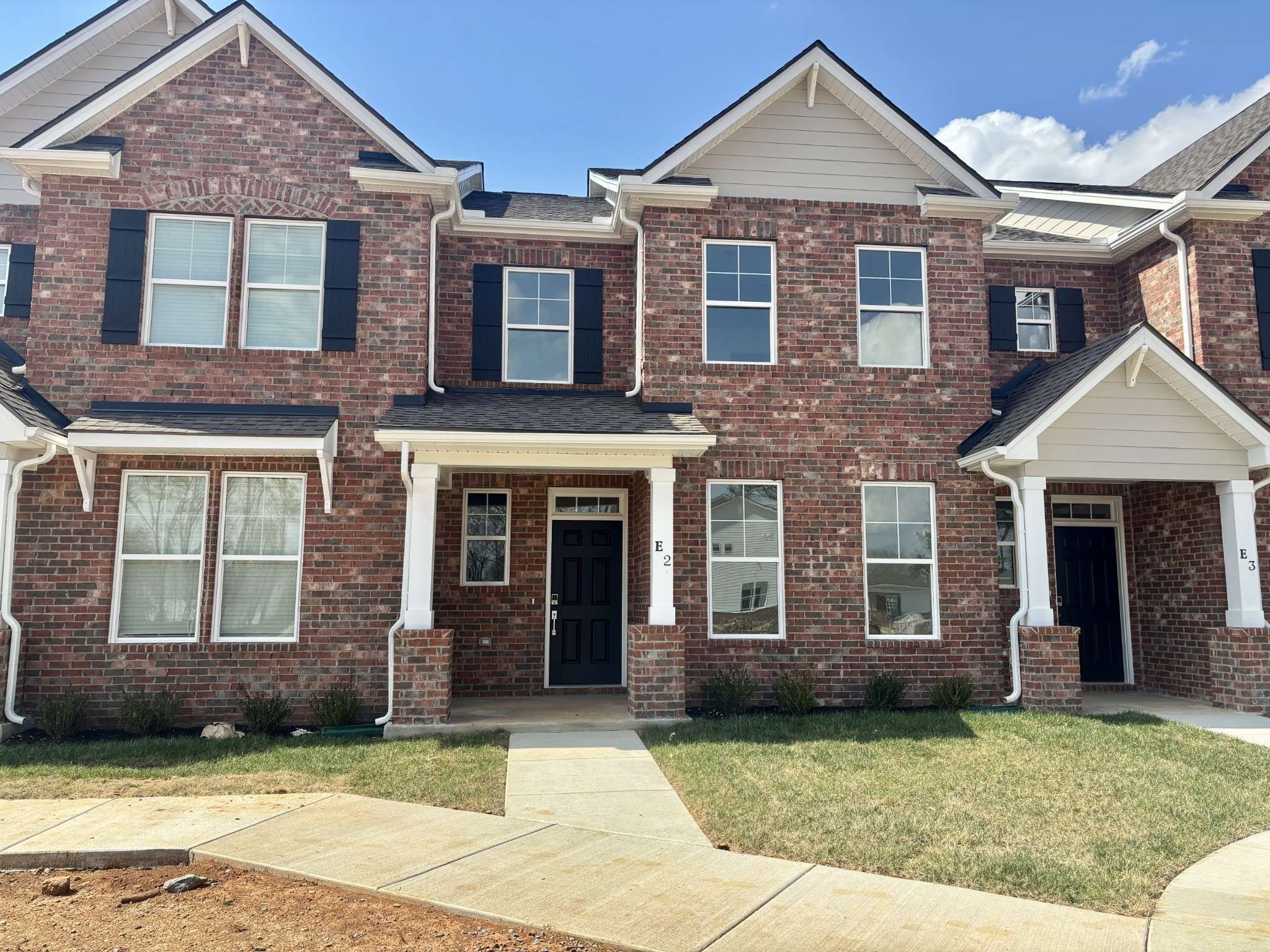 2900 Suzanne Landon Dr #E2, Murfreesboro, TN 37130
