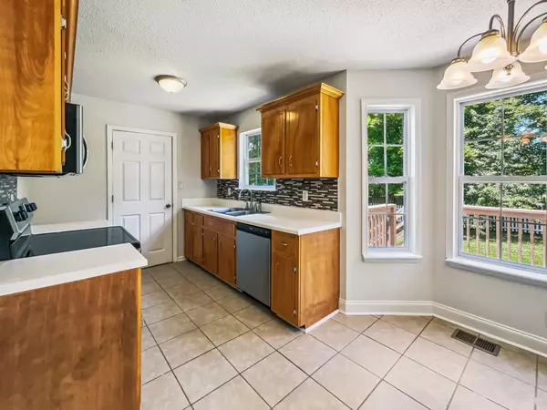 Clarksville, TN 37042,1333 Meredith Way