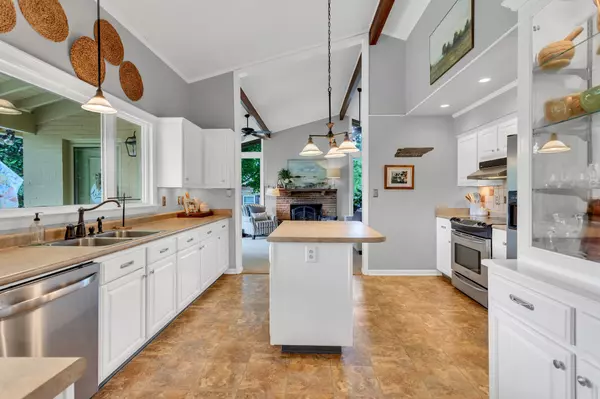 Columbia, TN 38401,209 Woods Dr