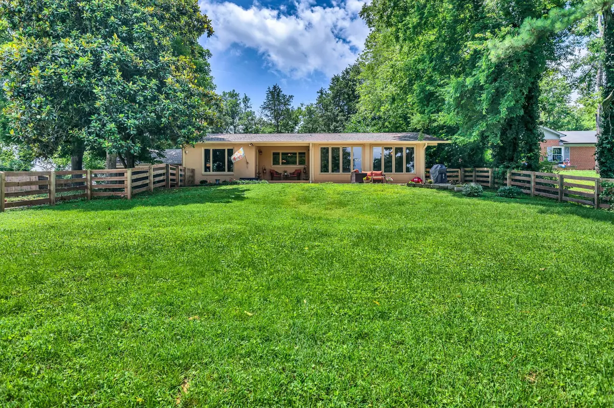 Columbia, TN 38401,209 Woods Dr
