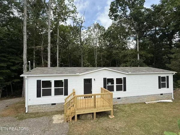 224 Pattie Gap Rd, Philadelphia, TN 37846