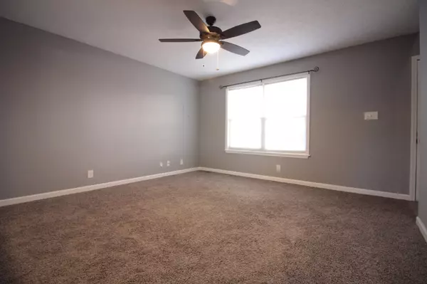 Oak Grove, KY 42262,135 Waterford Dr