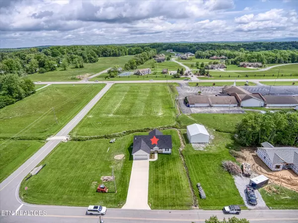 Crossville, TN 38555,27 Jesse Loop