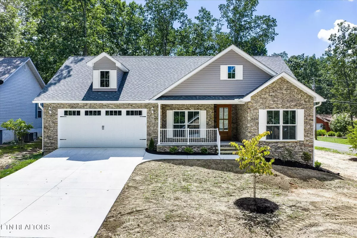 Crossville, TN 38558,145 Lakeside Drive