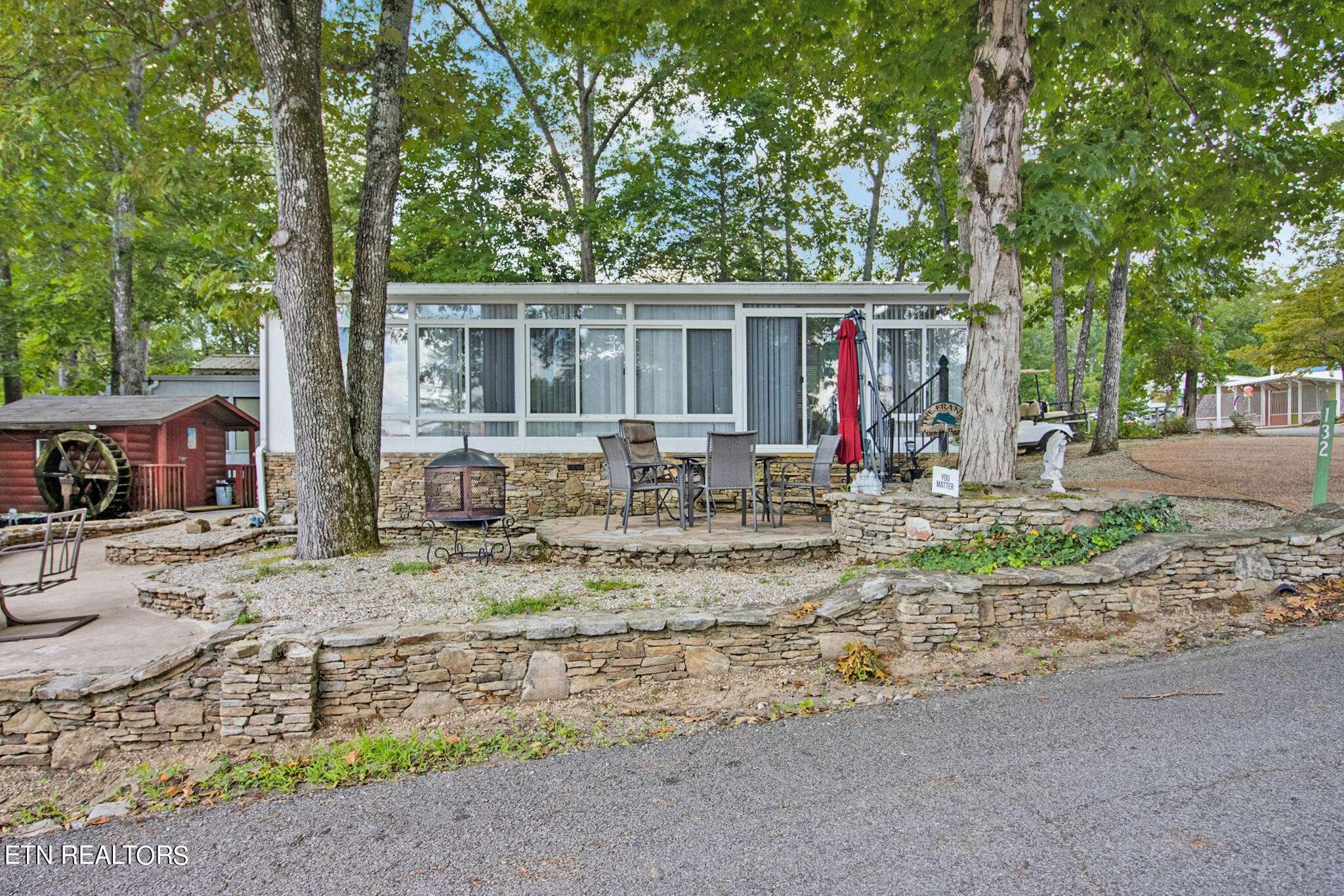Crossville, TN 38572,132 Commanche Tr