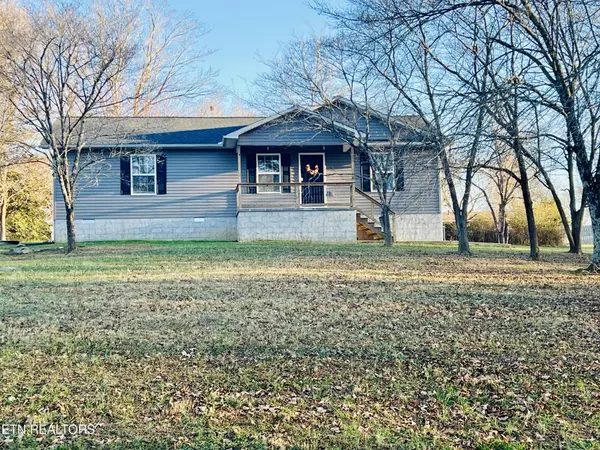 118 Golden Brook Drive,  Crossville,  TN 38555