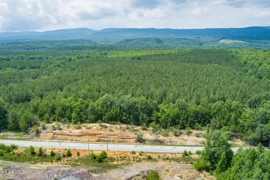 317 Airport Rd, Rockwood, TN 37854