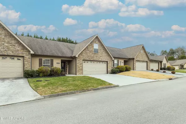 Powell, TN 37849,6304 Macklin Bend Way