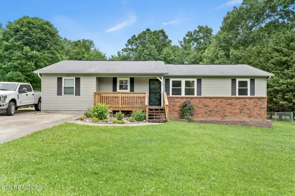505 Oak Hill Drive, Crossville, TN 38572