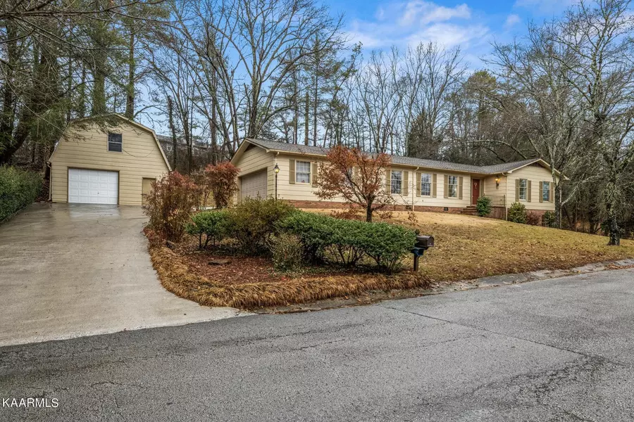 707 Crestview Drive, Rockwood, TN 37854