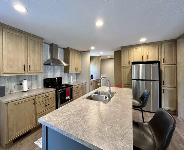 Hohenwald, TN 38462,443 Sickler Rd