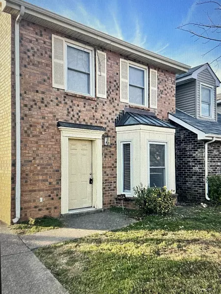 1821 Lexington Trce, Murfreesboro, TN 37130