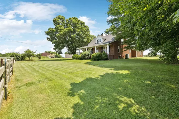 Woodlawn, TN 37191,2274 Indian Mound Rd