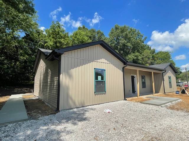 260 Comstock Rd, Shelbyville, TN 37160