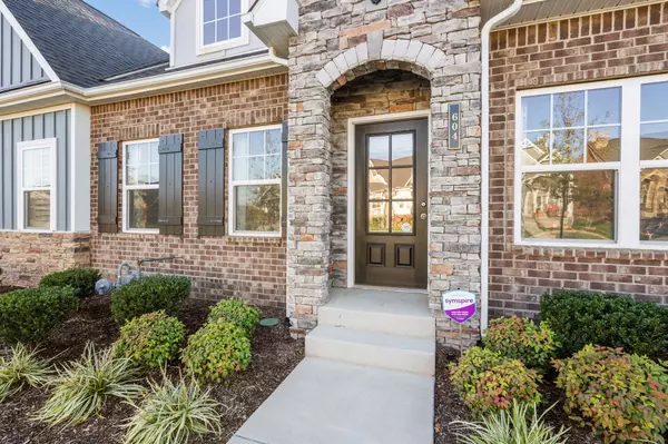 Lebanon, TN 37087,604 Douglas St
