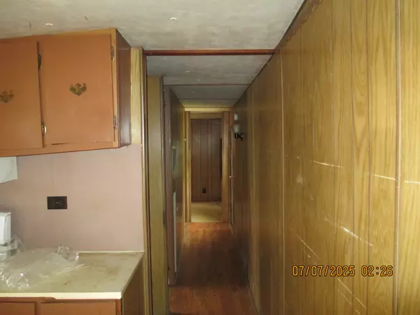Lafayette, TN 37083,93 Crowder Rd