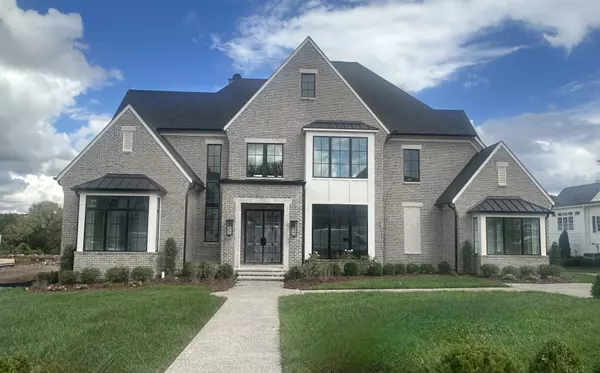 1708 Southwick Dr, Brentwood, TN 37027