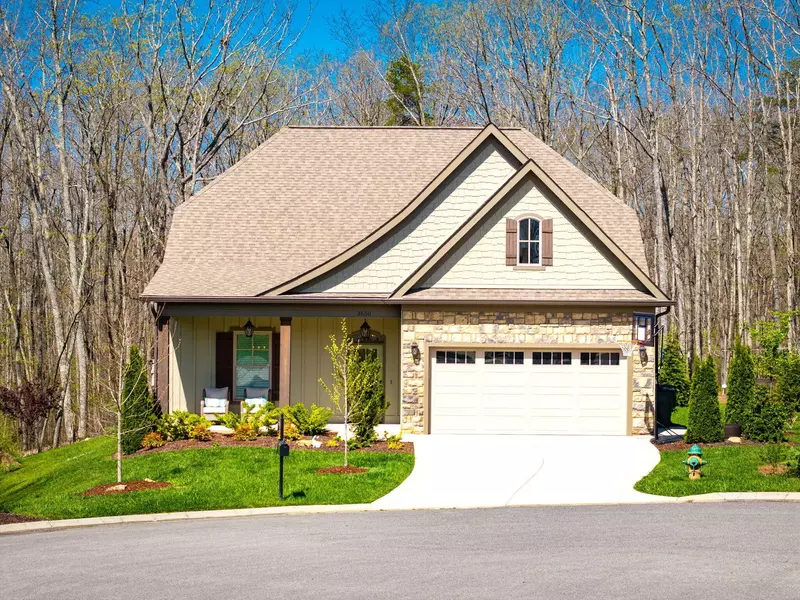 3650 Scarlet Maple Court, Signal Mountain, TN 37377