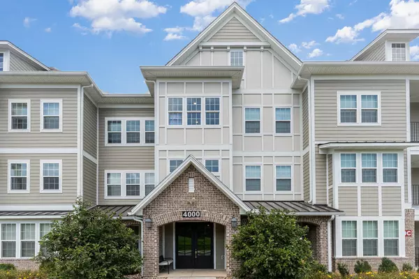 Franklin, TN 37064,4000 Shadow Green Dr #G302