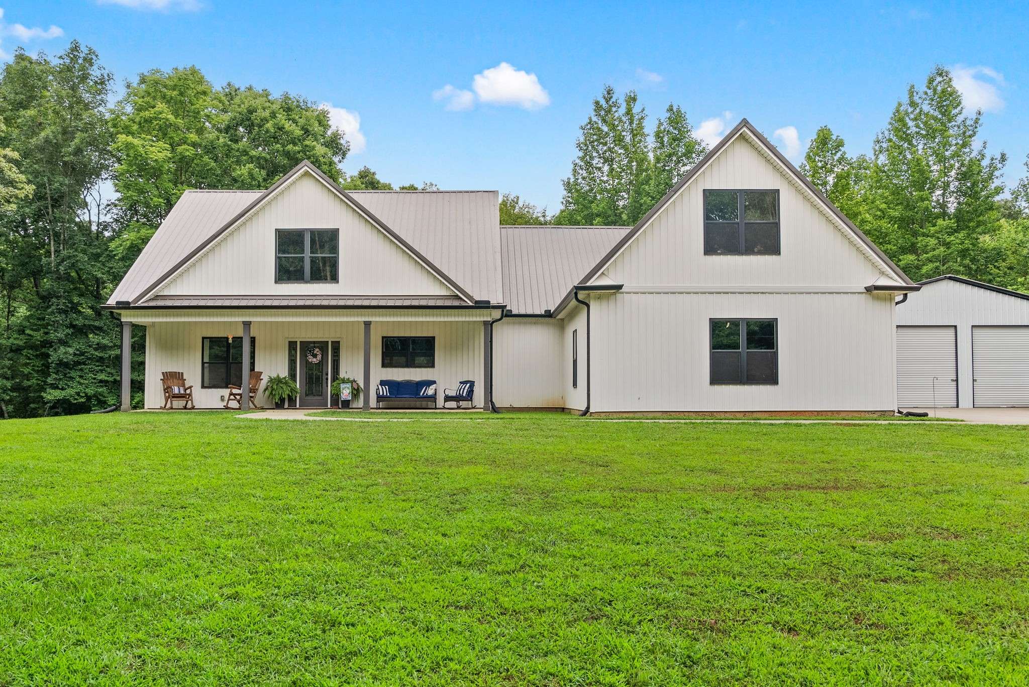 1895 Highway 13, Cunningham, TN 37052