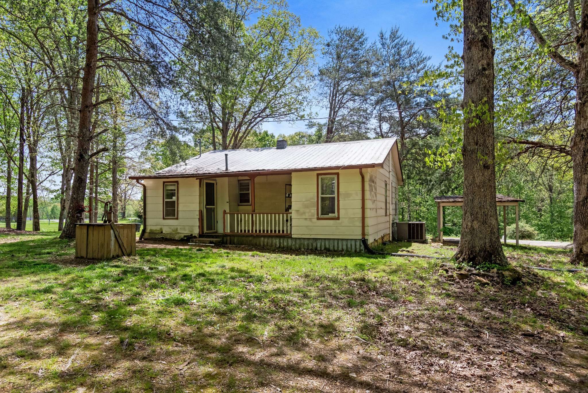 White Bluff, TN 37187,130 McFarlin Rd