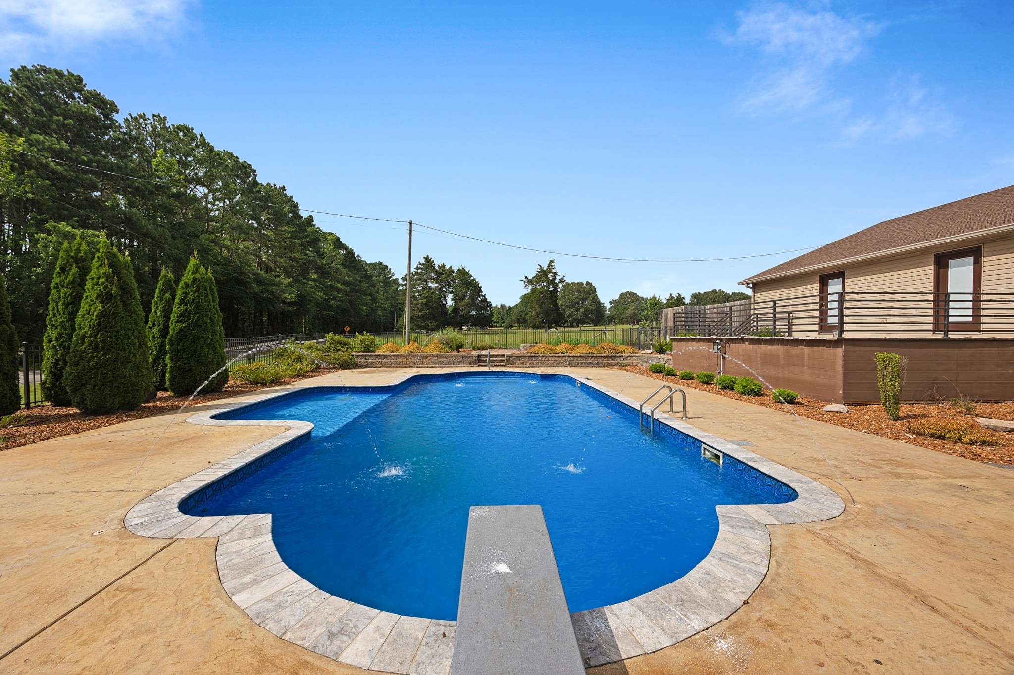 Lexington, TN 38351,1882 Sand Ridge Bargerton Rd