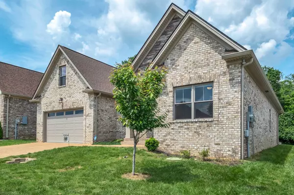 Hermitage, TN 37076,7157 Silverwood Trl