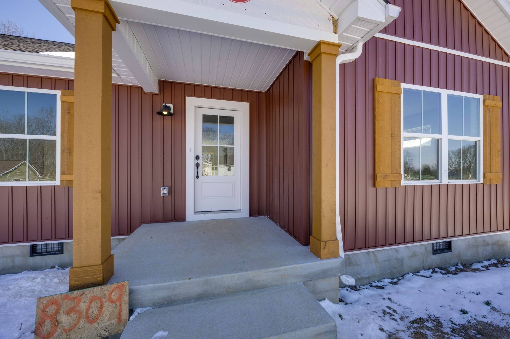 Westmoreland, TN 37186,8309 Hoskins Hollow Rd