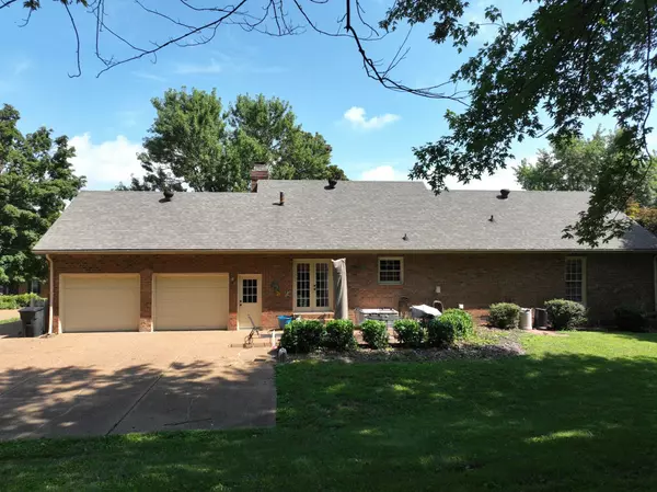 Hendersonville, TN 37075,212 Connie Dr