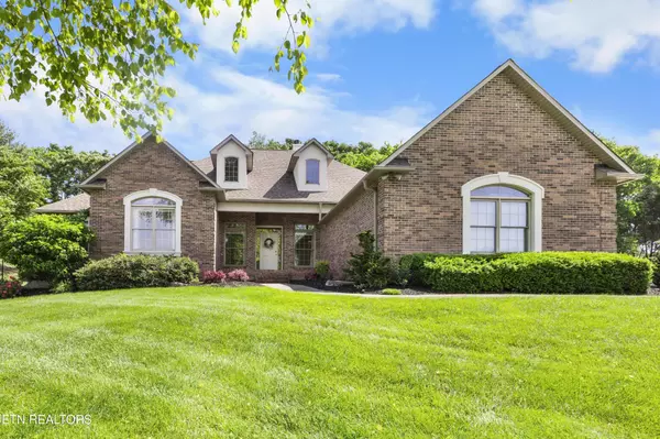 7320 Meadow Creek Tr, Knoxville, TN 37931