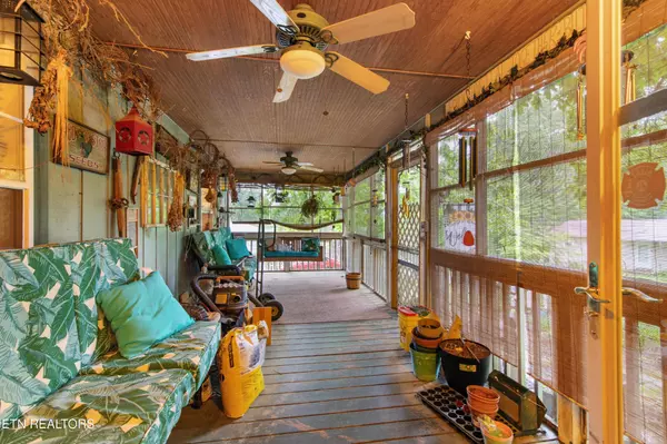 Harriman, TN 37748,217 Jackson Drive
